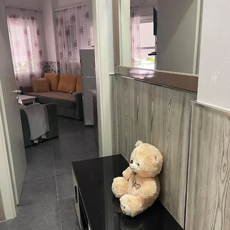Nikolli Apartment Shengjin